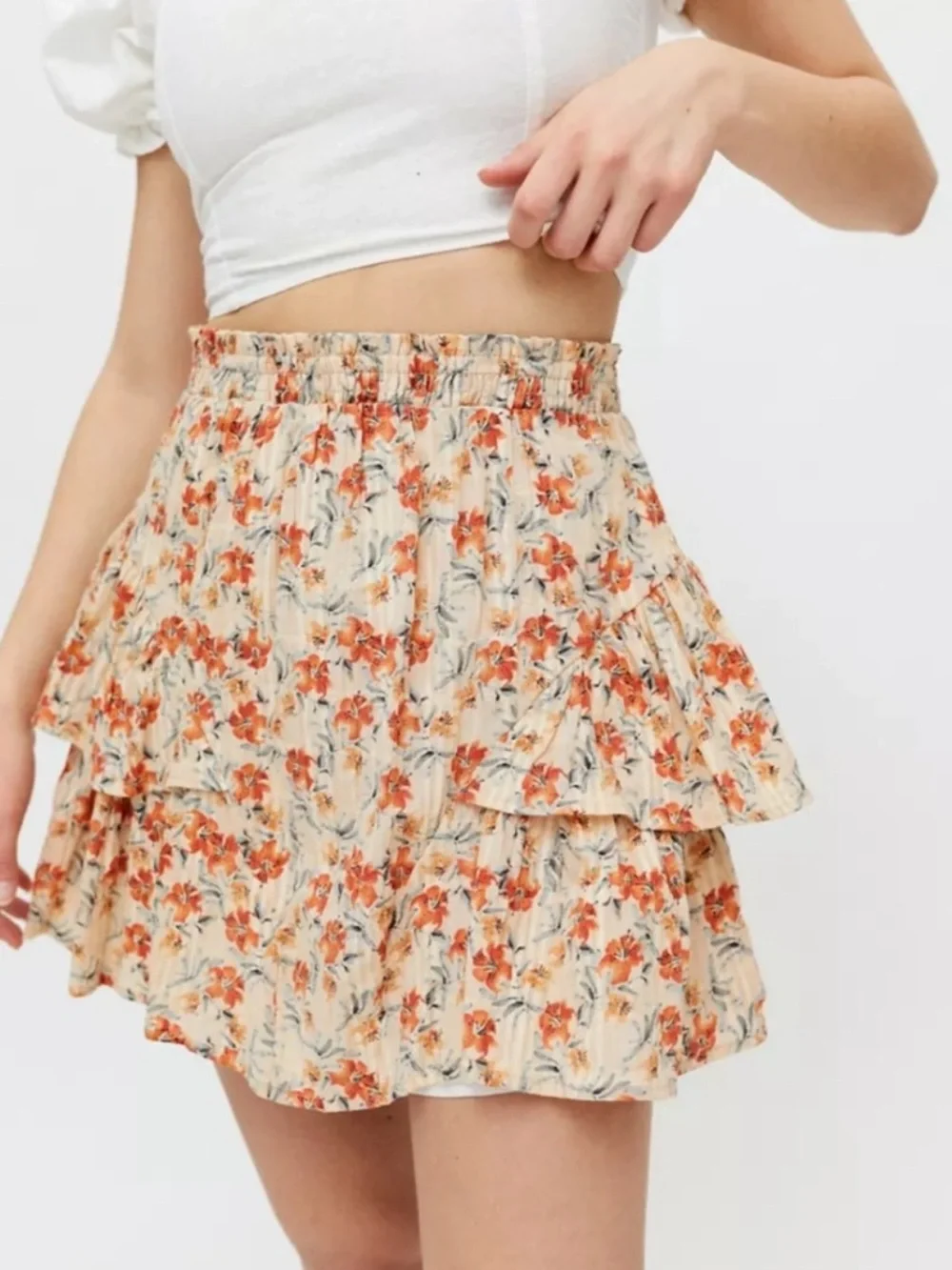MINKPINK Zahari Floral Tiered Ruffle Mini Skirt in Cream and Rust. Boho S